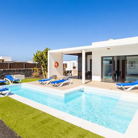 Aurora Playa Blanca (Lanzarote)